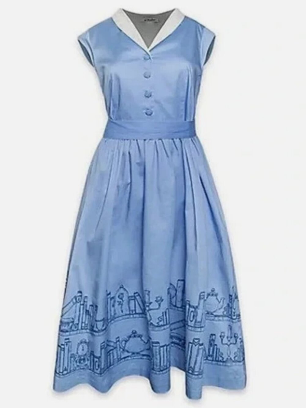 Disney Dress Shop Belle Dress Beauty and the Beast Books Disney Parks XS